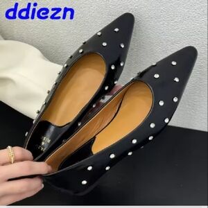 Black Studded Women's Shoes
